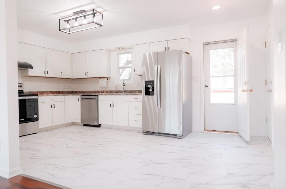 9320 W 49th Terrace — photo 6
