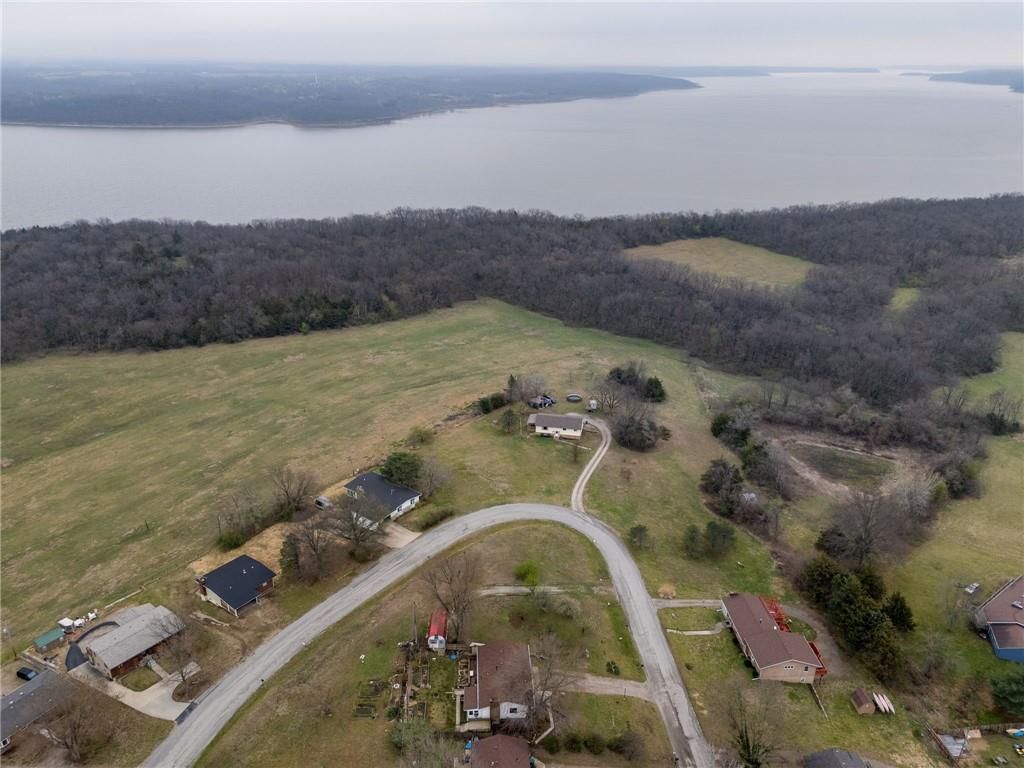 7700 Trail Road — photo 48