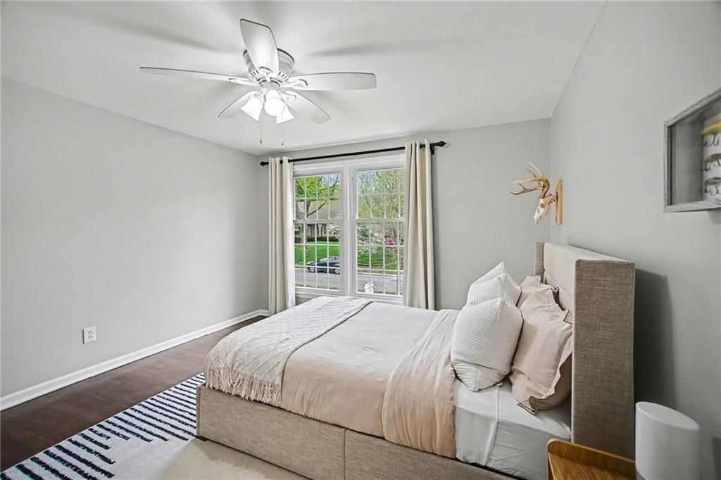 5507 W 90th Terrace — photo 42
