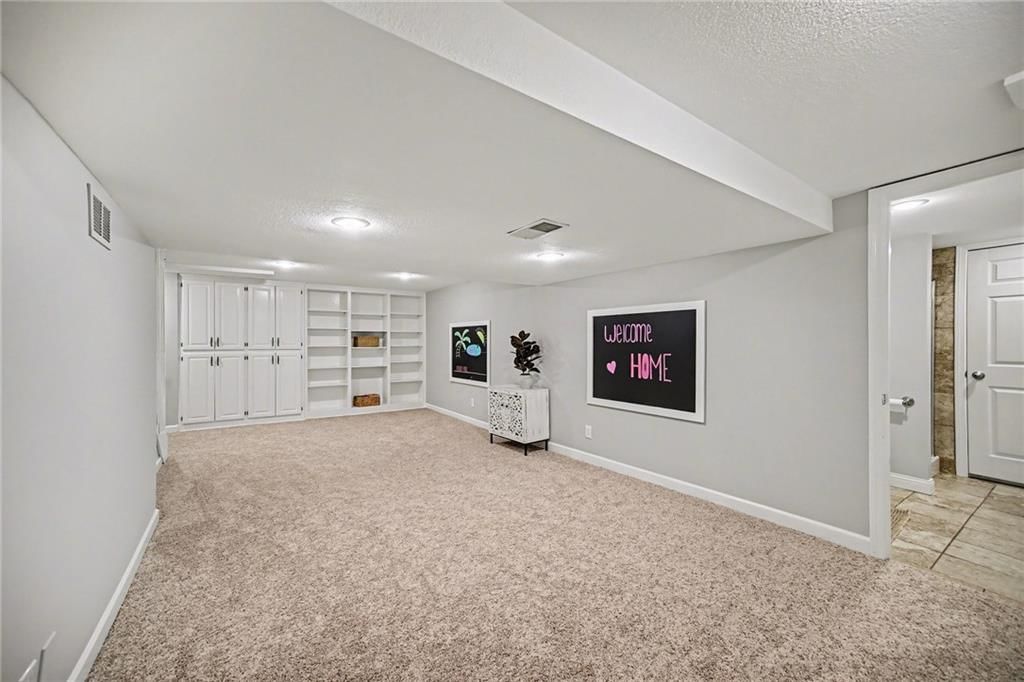 5507 W 90th Terrace — photo 48