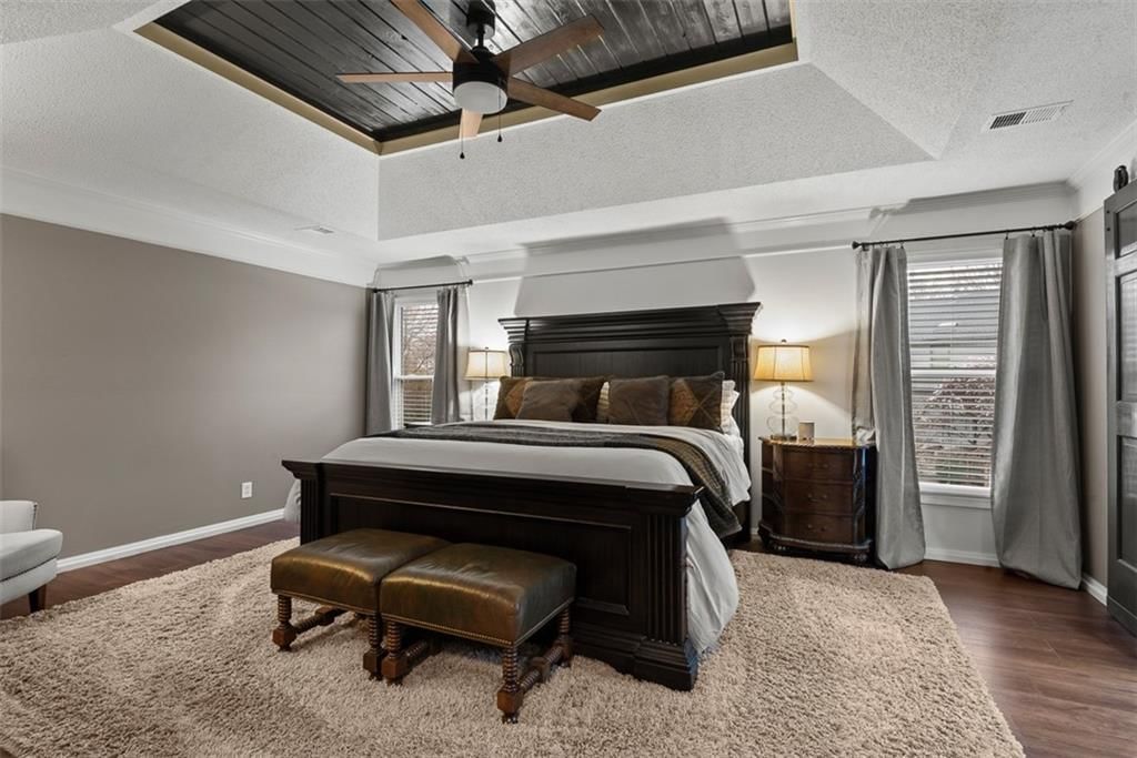 1450 E Orleans Drive — photo 21