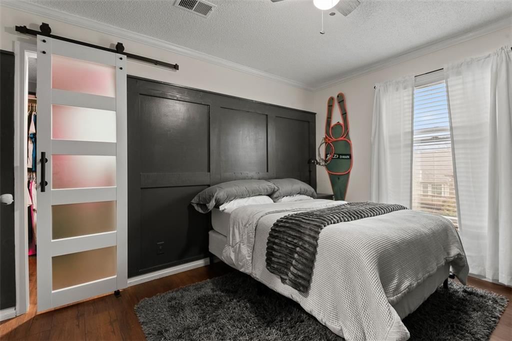 1450 E Orleans Drive — photo 27