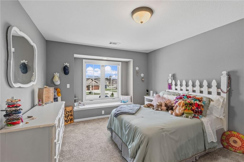 830 Evergreen Street — photo 19