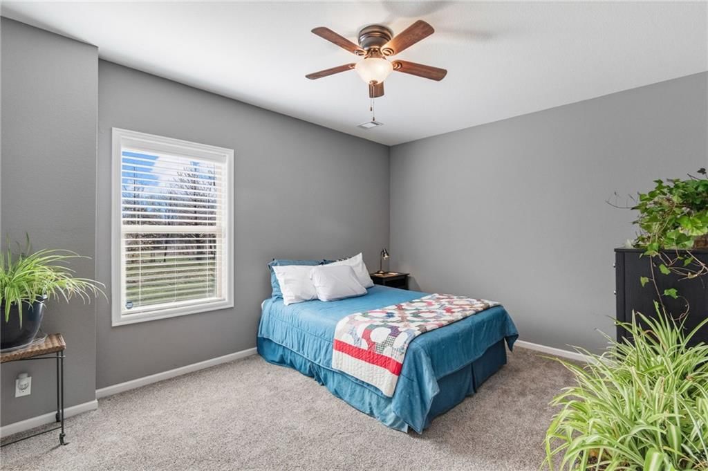 830 Evergreen Street — photo 25