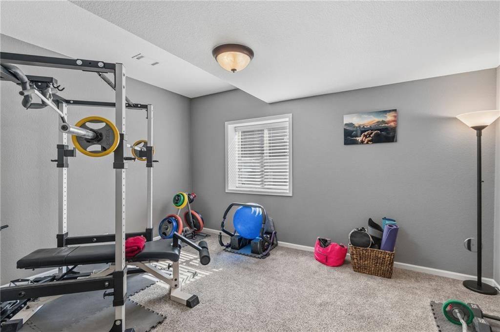 830 Evergreen Street — photo 28