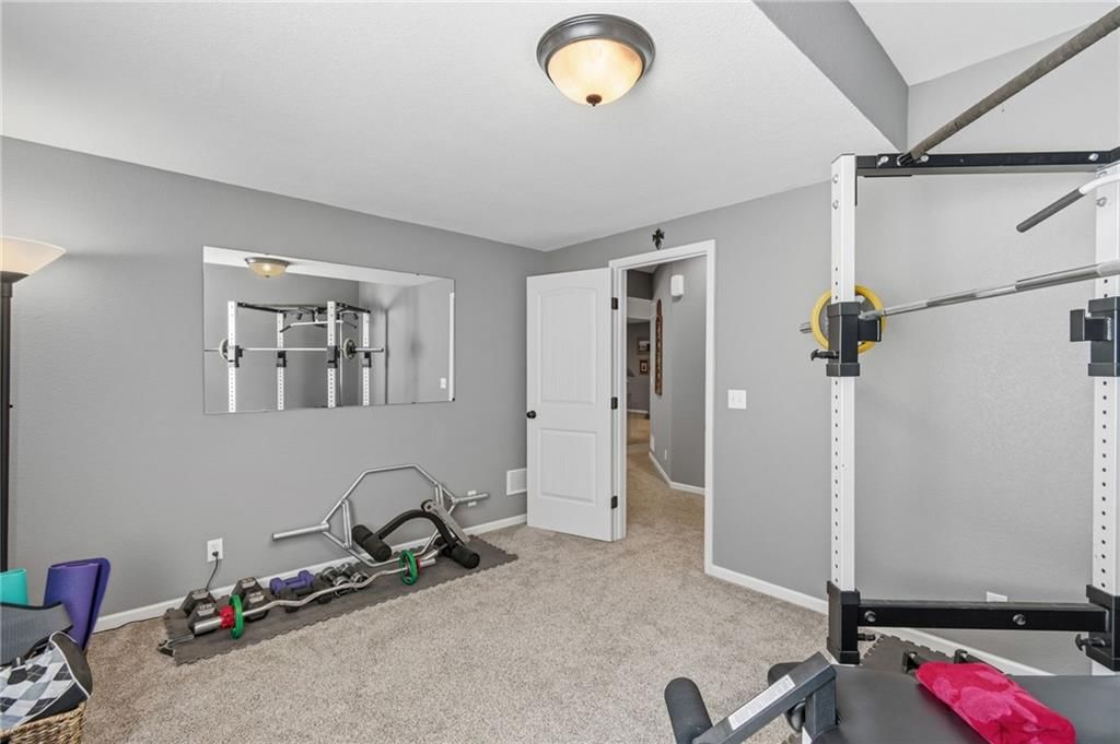 830 Evergreen Street — photo 29