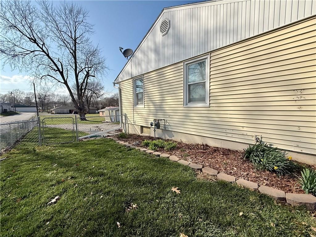 312 Morningside Drive — photo 6