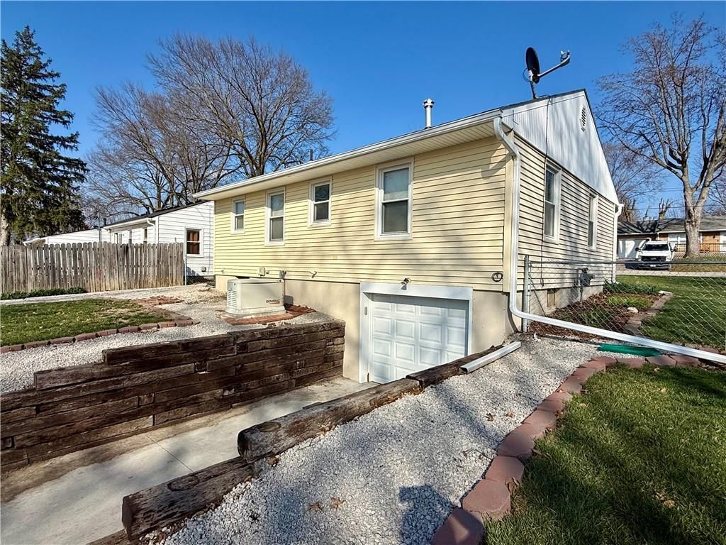 312 Morningside Drive — photo 8