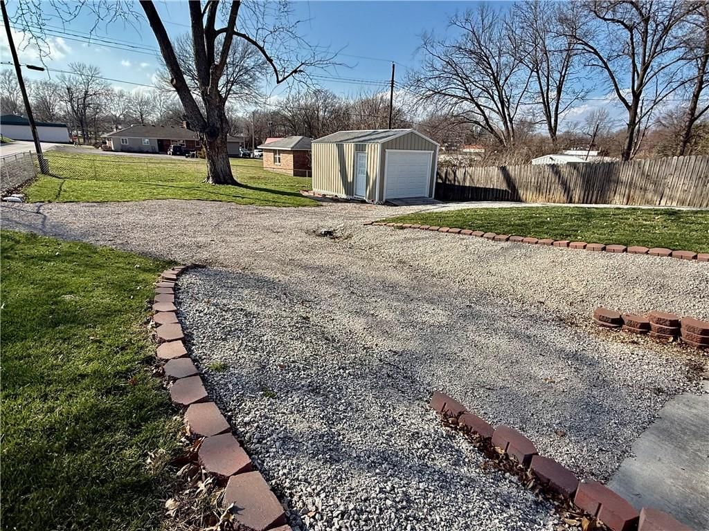312 Morningside Drive — photo 11