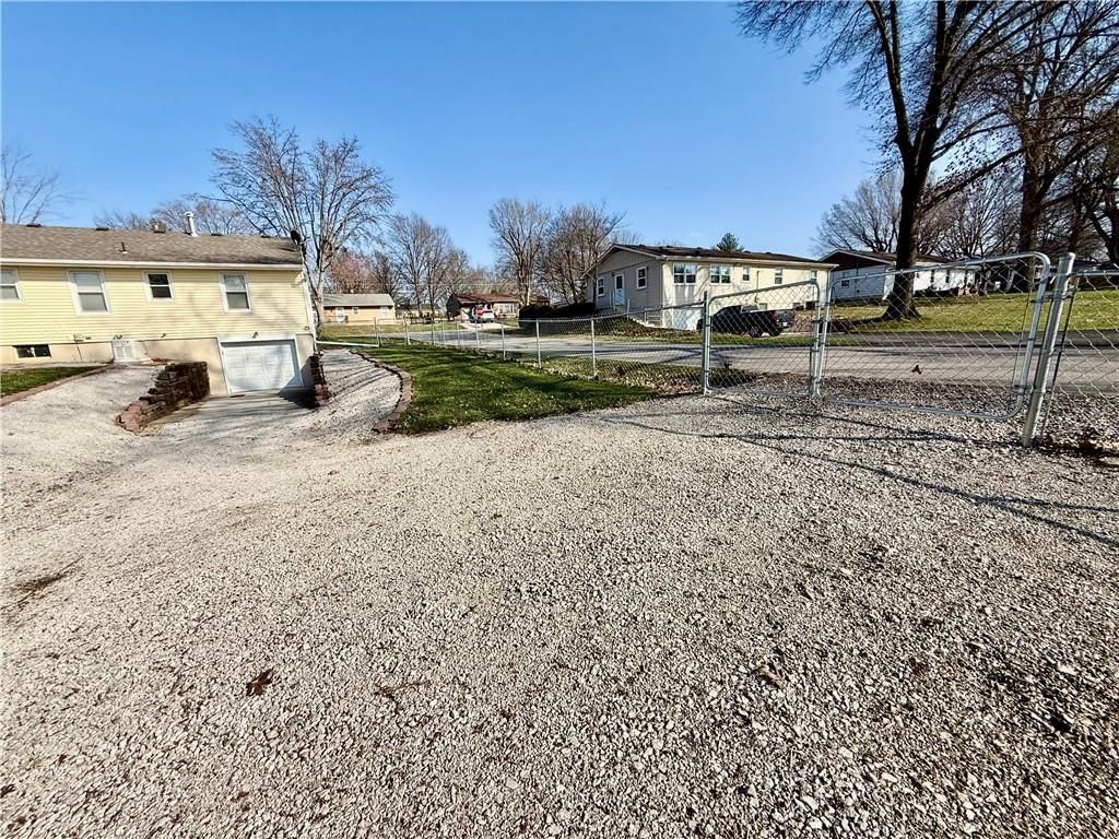 312 Morningside Drive — photo 13