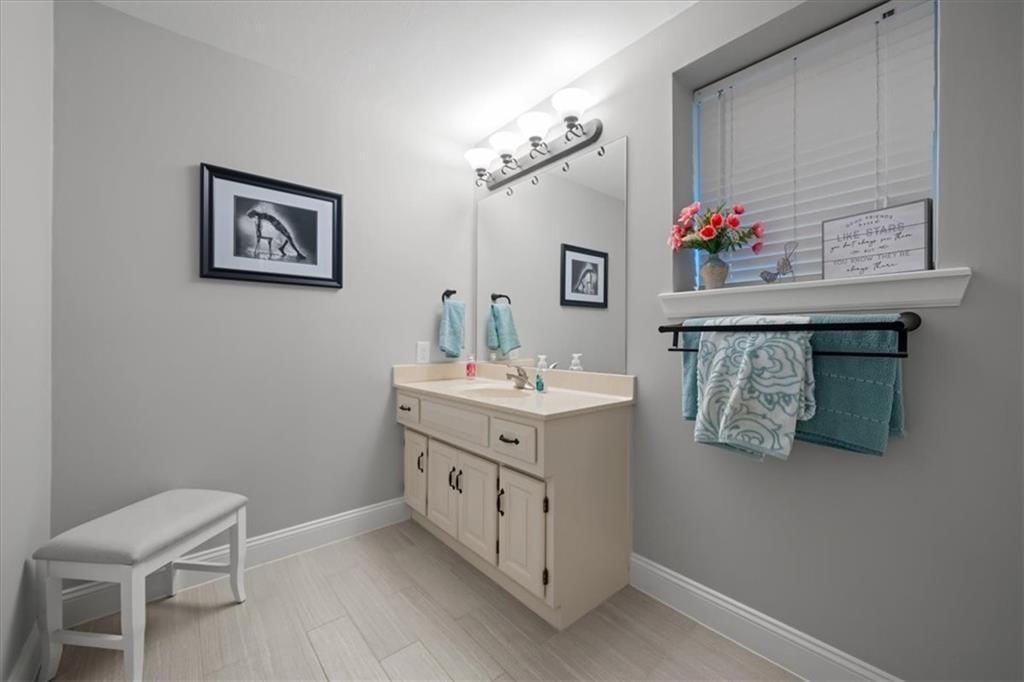 5519 NW 62ND Court — photo 36