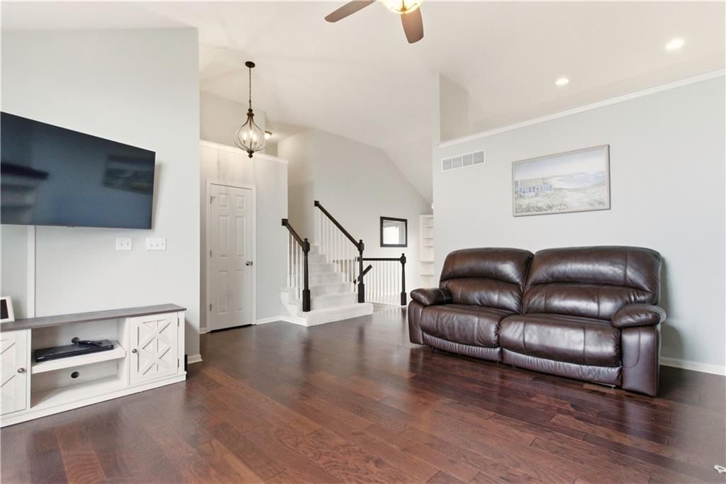 1024 N Marion Street — photo 9