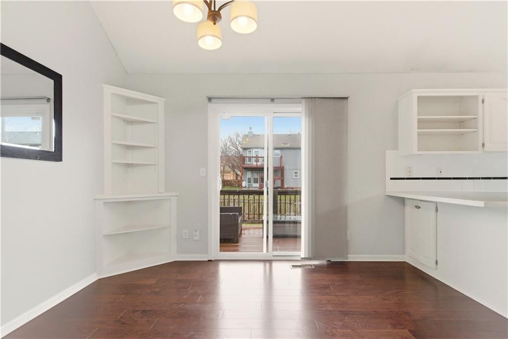 1024 N Marion Street — photo 10