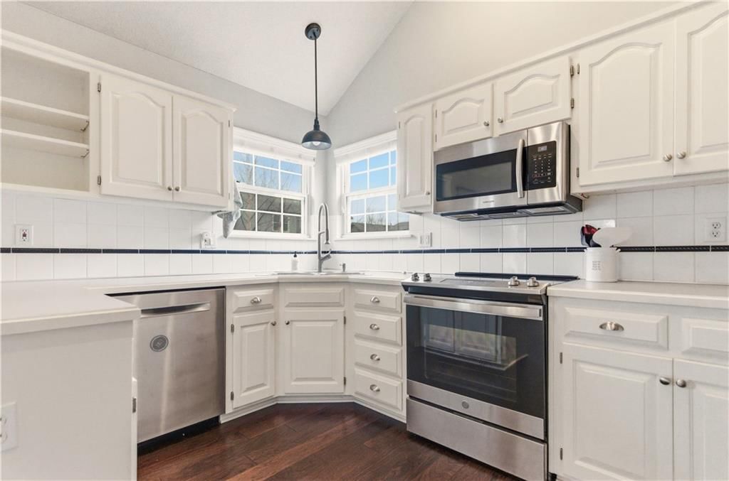 1024 N Marion Street — photo 14