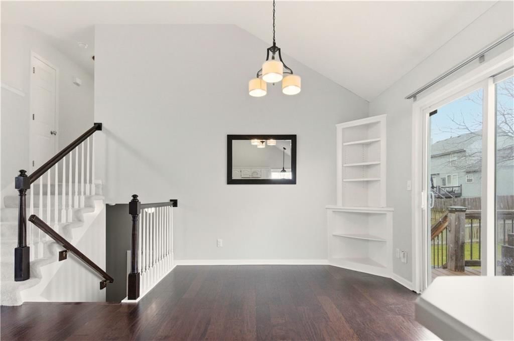 1024 N Marion Street — photo 17