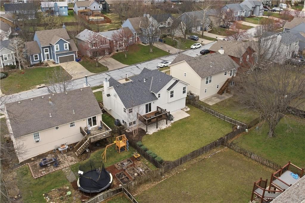 1024 N Marion Street — photo 37