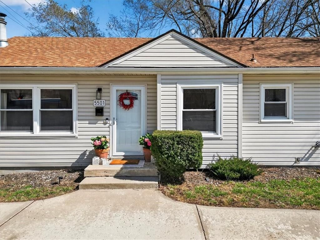 5501 Roe Avenue — photo 2