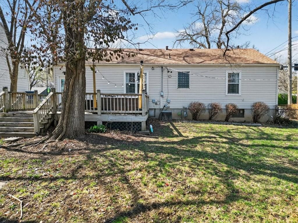 5501 Roe Avenue — photo 36