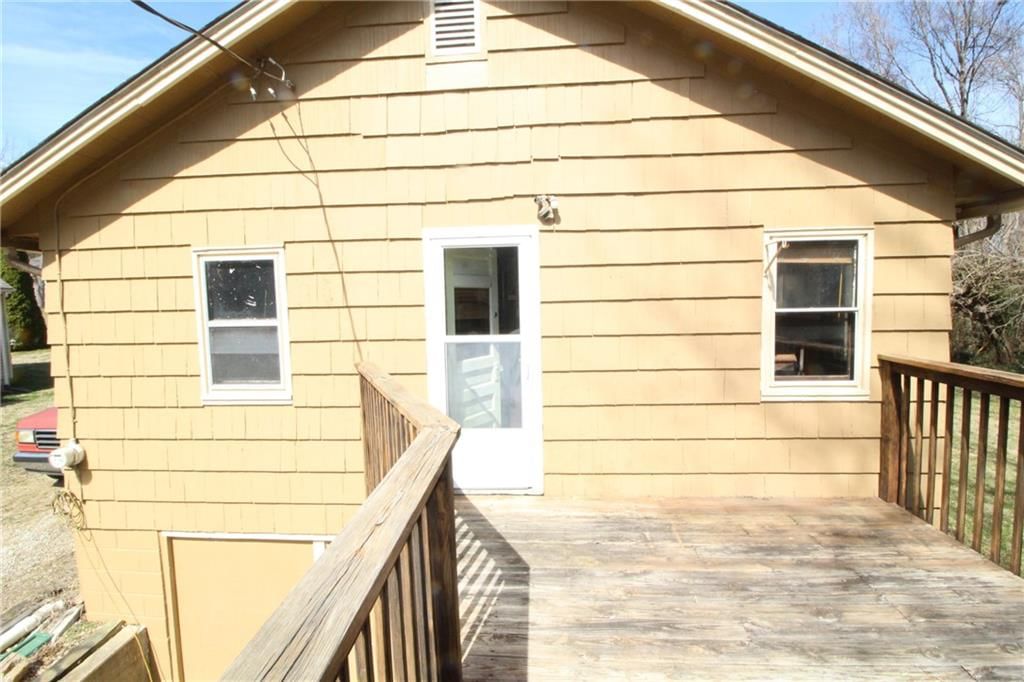 1027 Delaware Street — photo 8