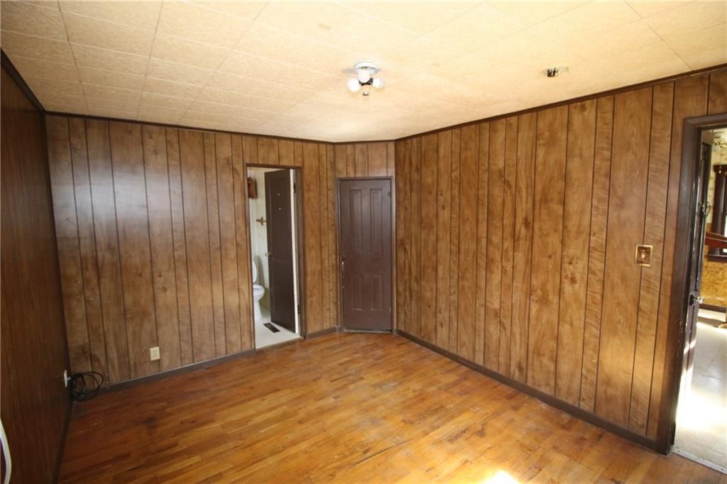 1027 Delaware Street — photo 32