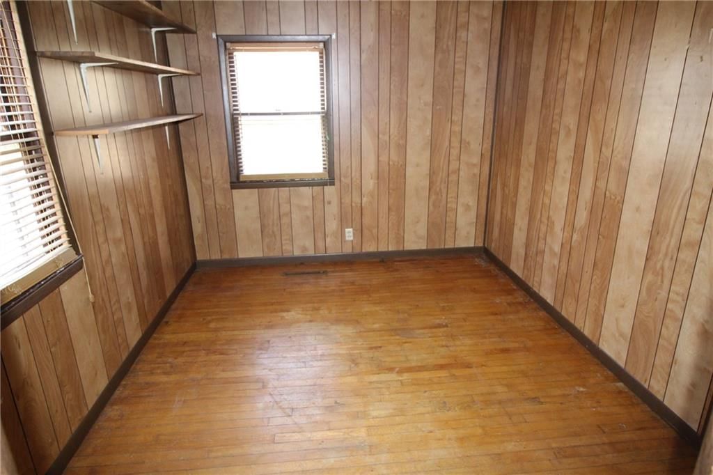 1027 Delaware Street — photo 36