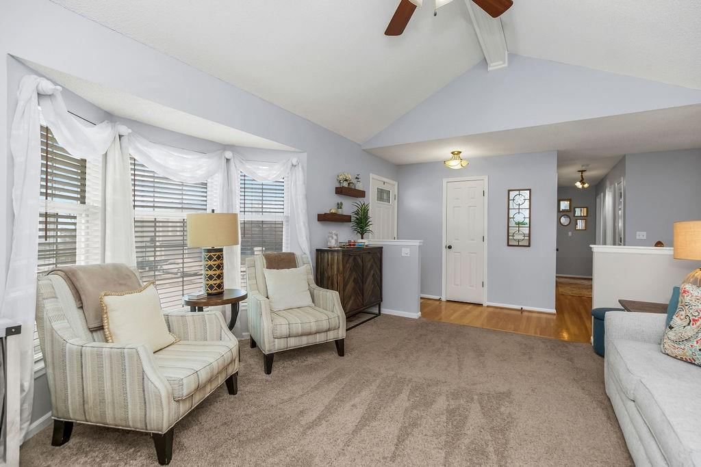 1300 NE Magnolia Street — photo 4