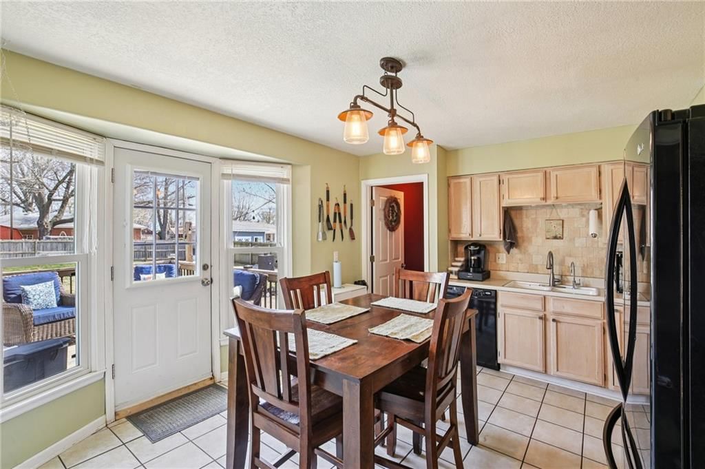 412 S Jefferson Street — photo 8