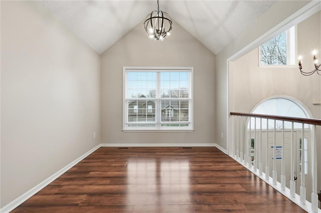 402 Shannon Avenue — photo 6