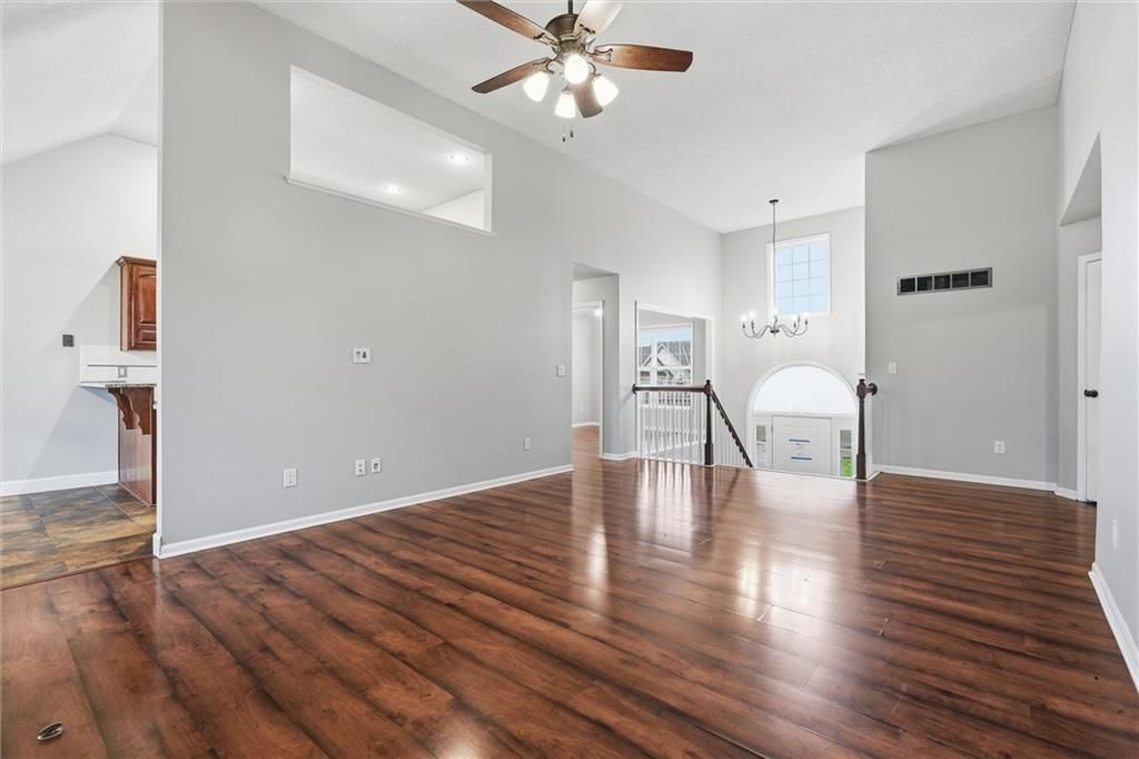 402 Shannon Avenue — photo 10