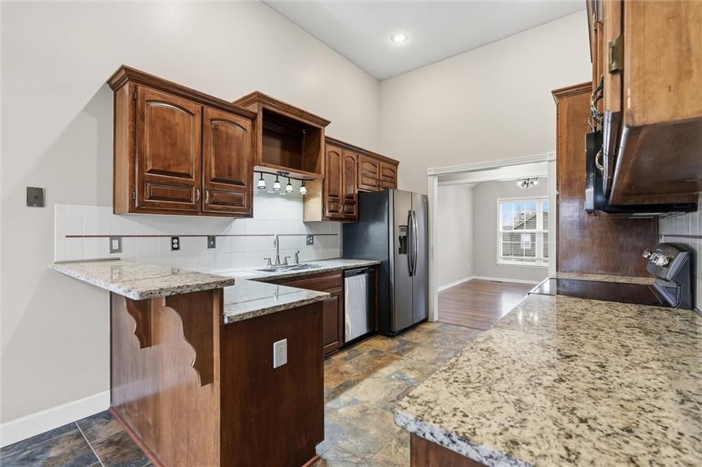 402 Shannon Avenue — photo 12