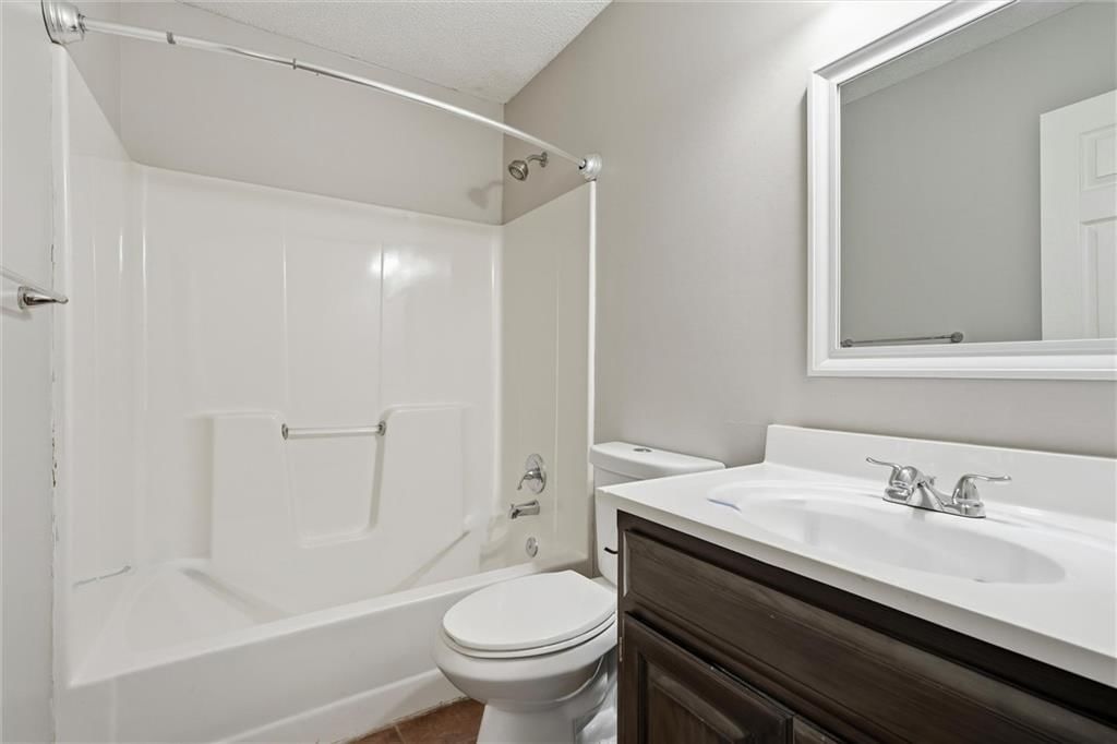 402 Shannon Avenue — photo 15
