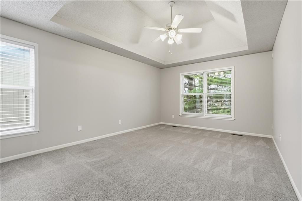 402 Shannon Avenue — photo 16