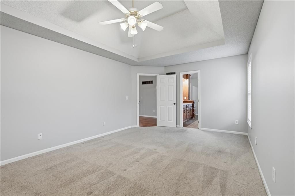 402 Shannon Avenue — photo 17