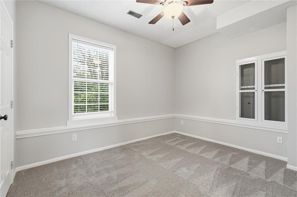 402 Shannon Avenue — photo 23
