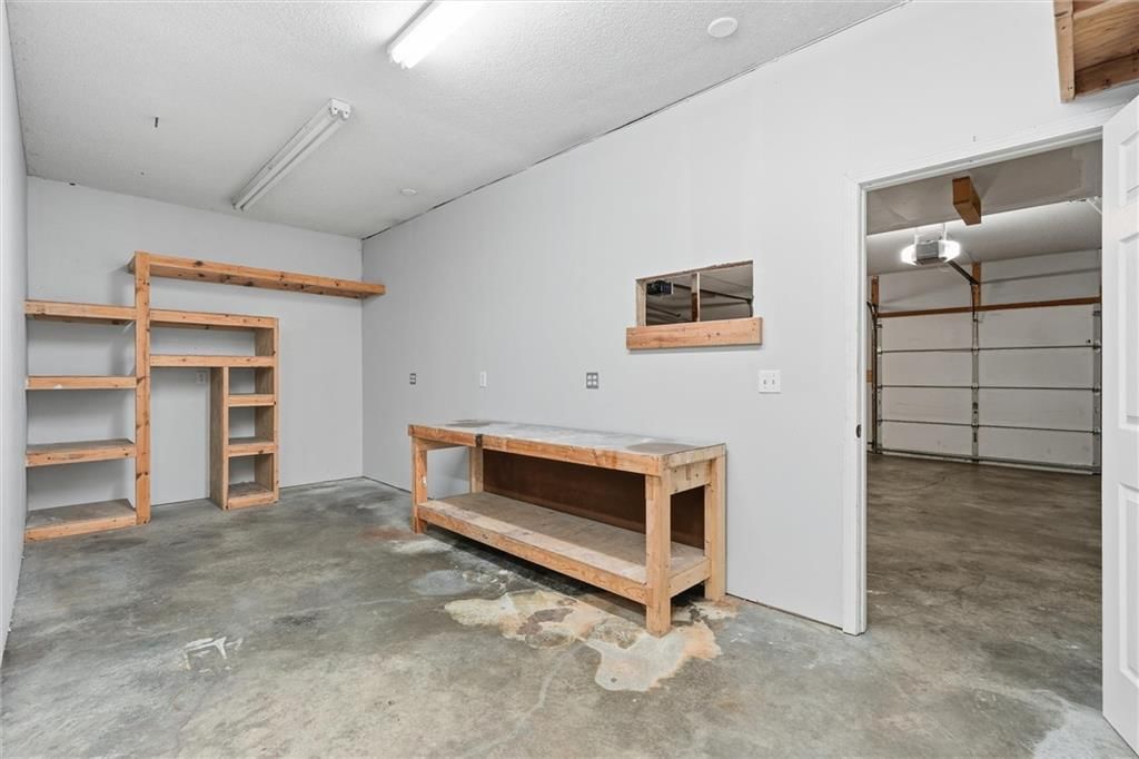 402 Shannon Avenue — photo 29