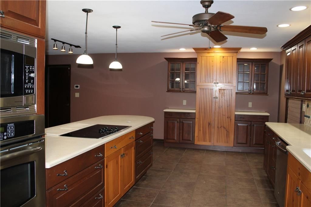 1805 Cambridge Lane — photo 3