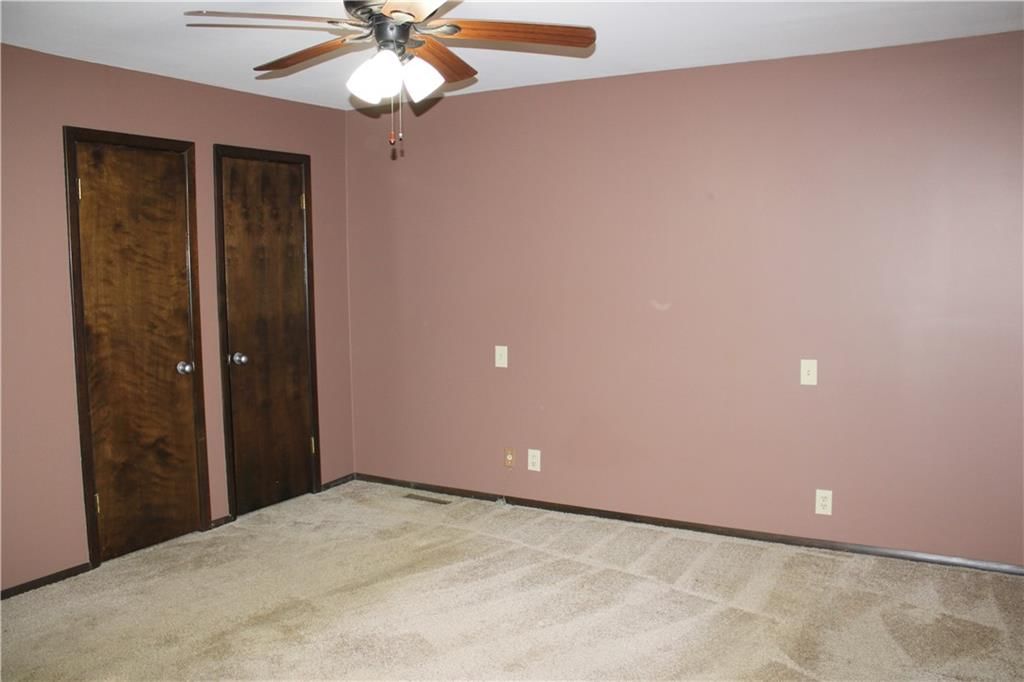 1805 Cambridge Lane — photo 14