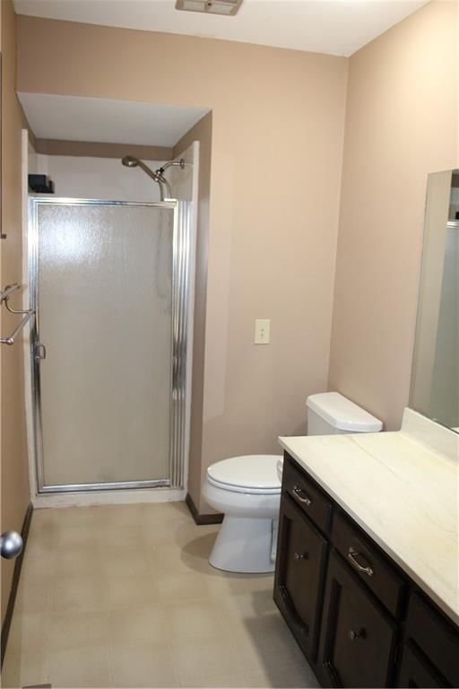 1805 Cambridge Lane — photo 18