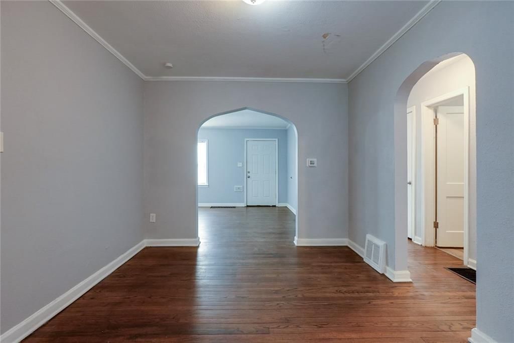 7202 Lydia Avenue — photo 5