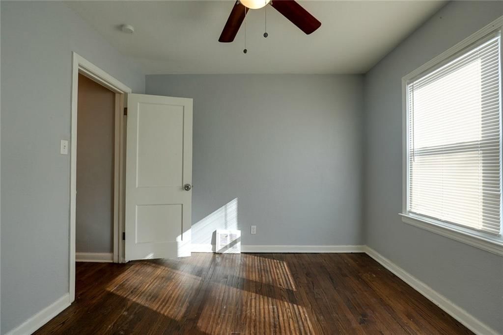 7202 Lydia Avenue — photo 14