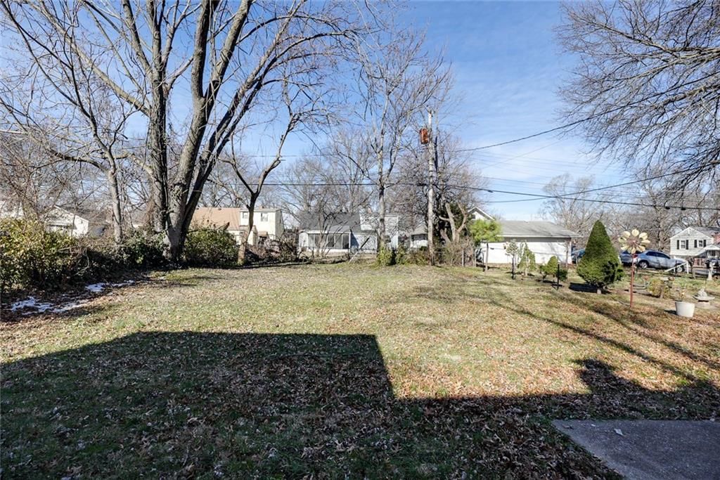 7202 Lydia Avenue — photo 20