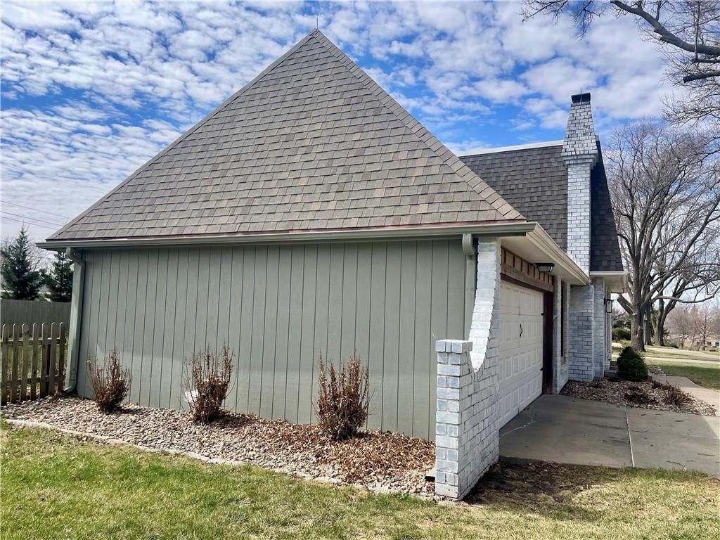 154 N SUNSET Drive — photo 6