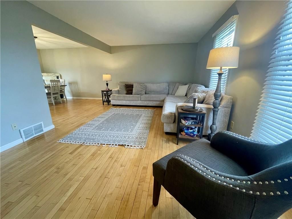 154 N SUNSET Drive — photo 8