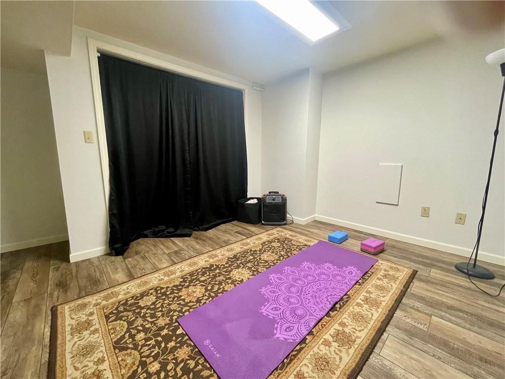 154 N SUNSET Drive — photo 39