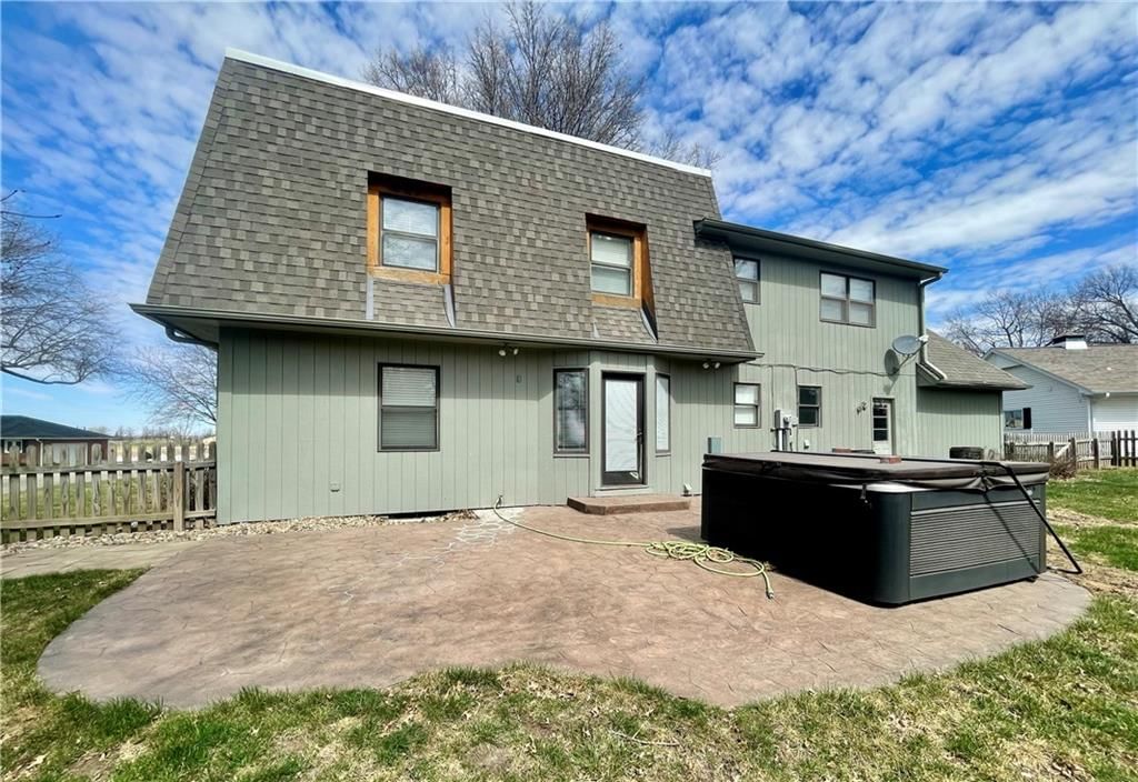 154 N SUNSET Drive — photo 40