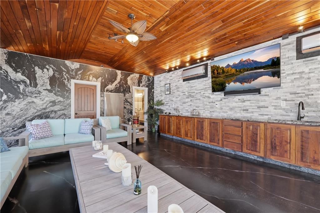 1608 NW Sunridge Drive — photo 83