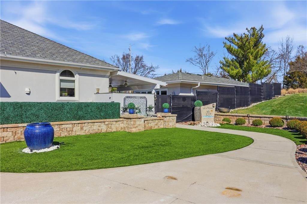 1608 NW Sunridge Drive — photo 90