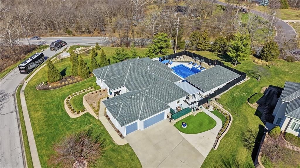 1608 NW Sunridge Drive — photo 91