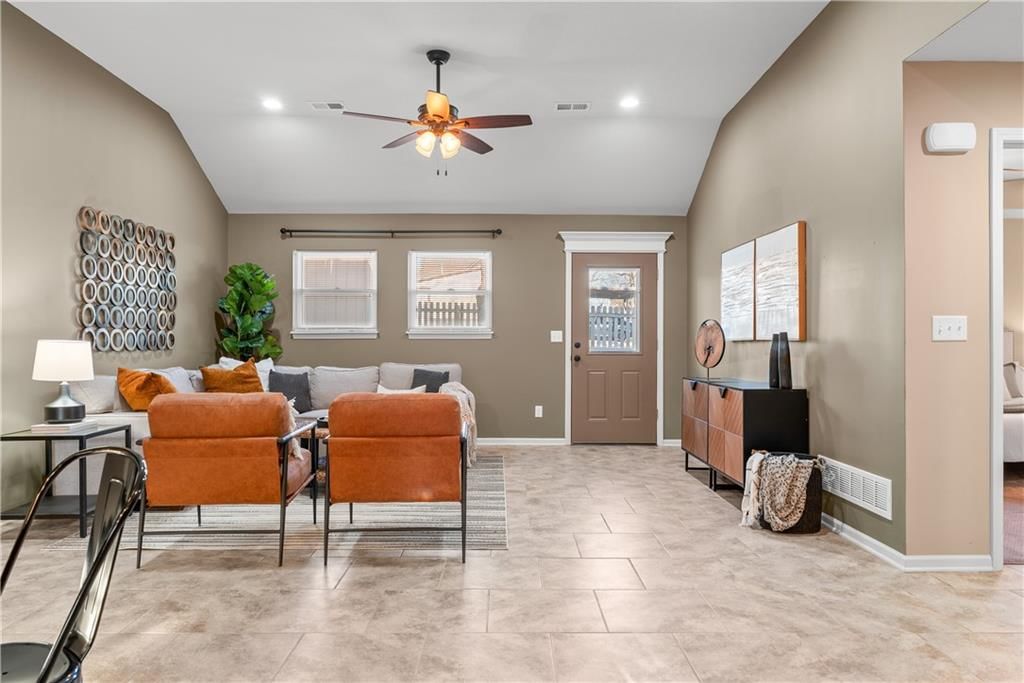 300 NW FOX HOLLOW Lane — photo 10