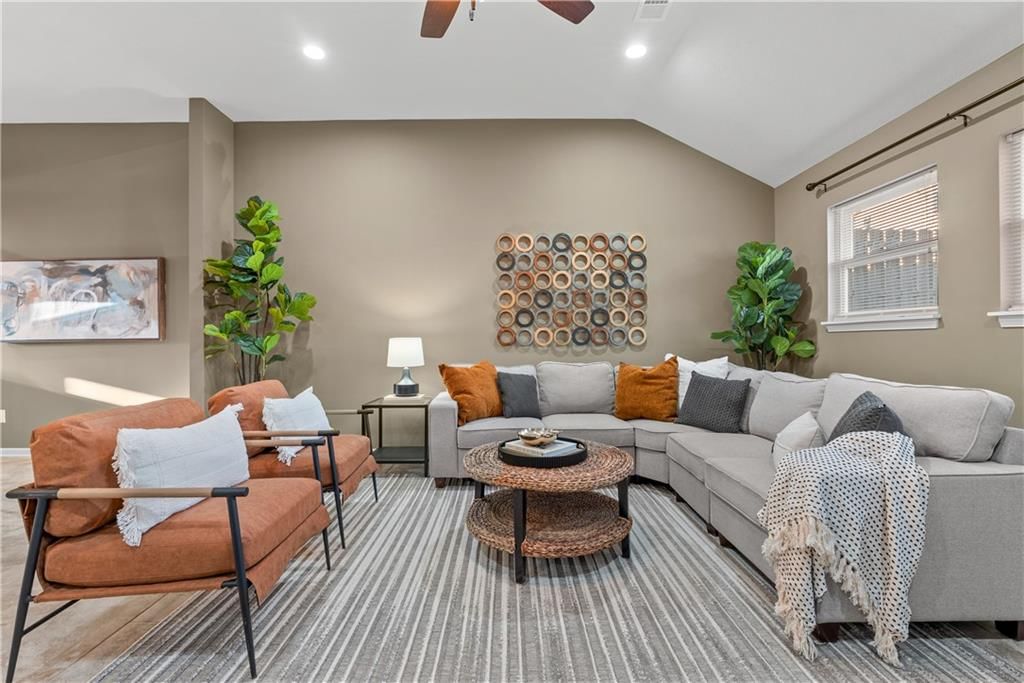 300 NW FOX HOLLOW Lane — photo 13